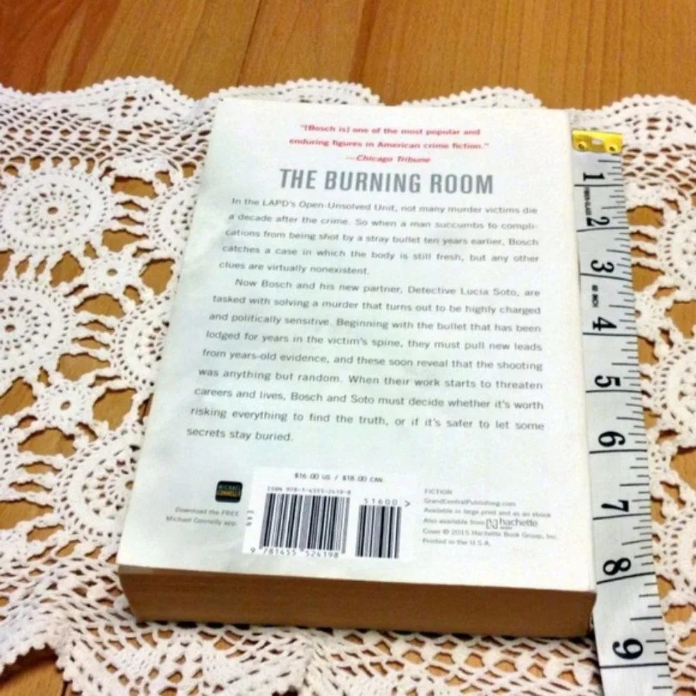 Book Sale! 3 for $10!! Murder Mystery - The burning room, Connelly